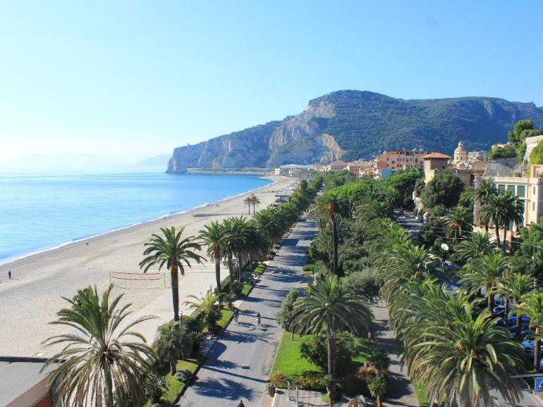 Hotel Mare Inn Finale Ligure Exterior foto